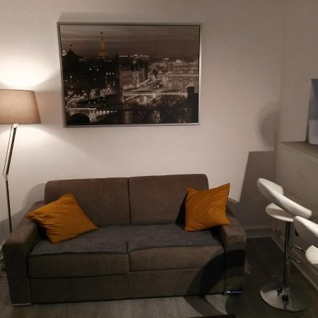 Comfy Parisian Studio! Lejlighed Ivry-sur-Seine Eksteriør billede