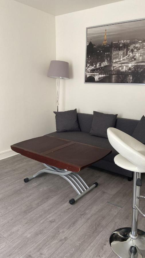 Comfy Parisian Studio! Lejlighed Ivry-sur-Seine Eksteriør billede